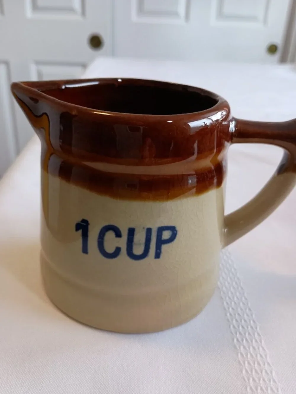 Vintage Stoneware Measuring Cup Set, 1 cup, 3/4 cup, 1/2 cup, 1/4 cup